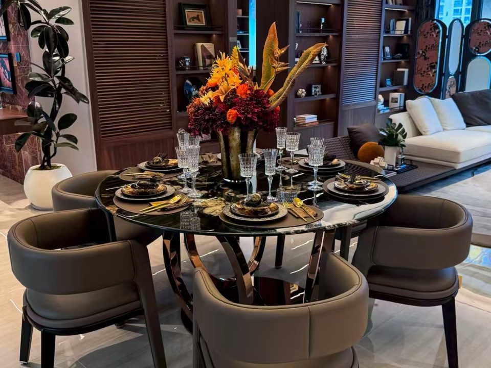Luxury villa dining room furniture with marble table and chandelier